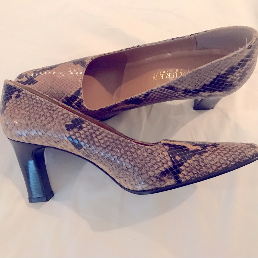 Ralph Lauren Snake Embossed Leather 3” Heel Pump. Size 7 1/2 B